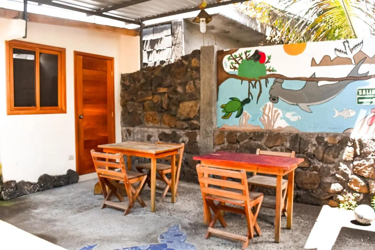 Hotel Galapagos Dove Puerto Ayora  2*, Puerto Ayora (Galapagos Islands) Ecuador